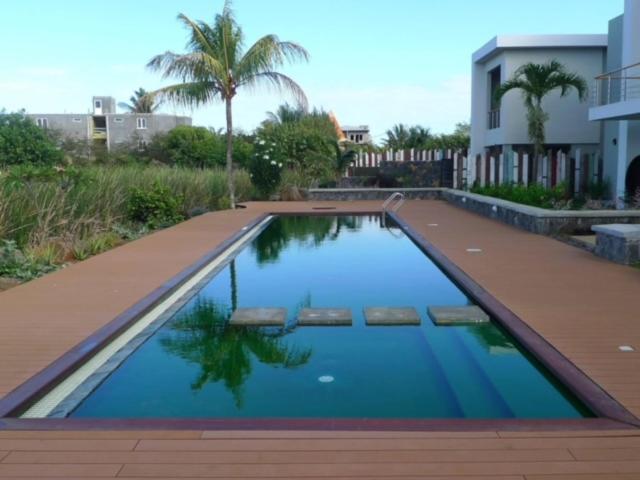 Cute Holiday Apartment In The Heart Of Grand Bay Bagian luar foto