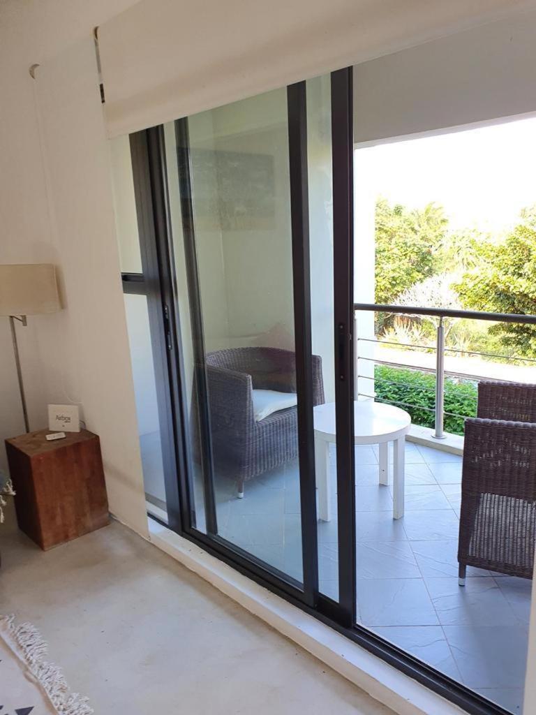 Cute Holiday Apartment In The Heart Of Grand Bay Bagian luar foto